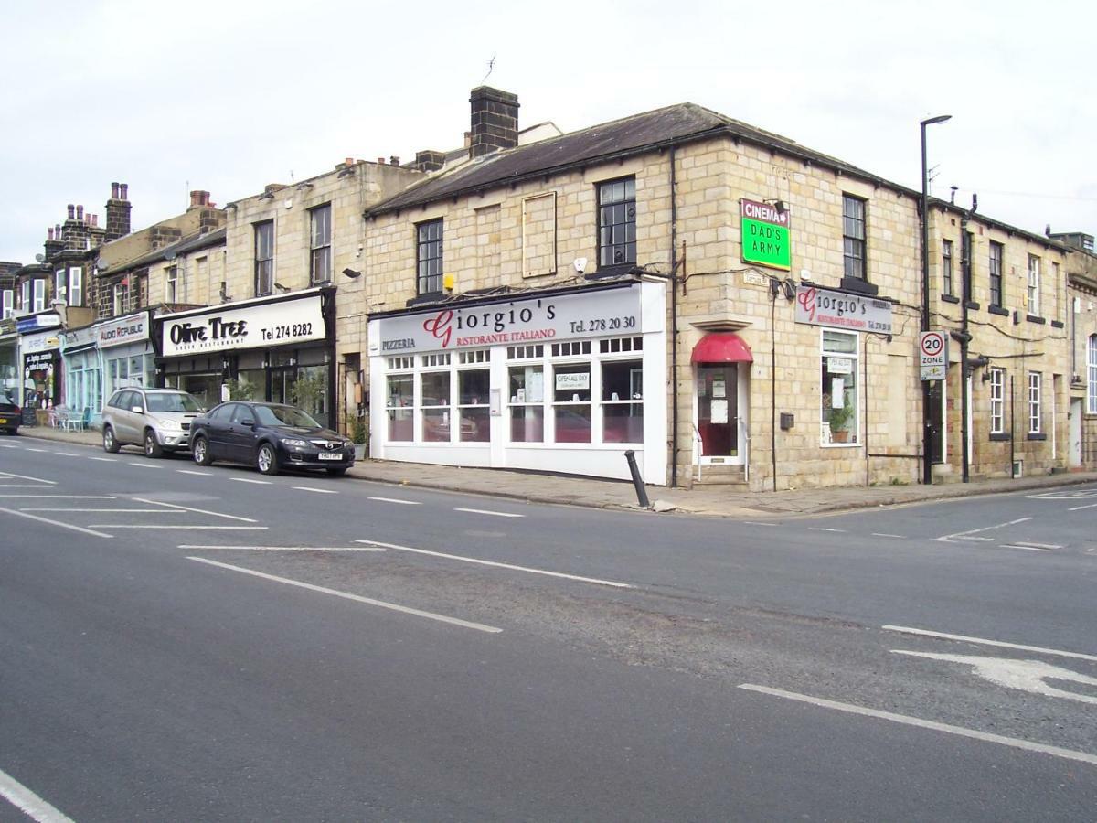 The Tops Self Catering Leeds  Exterior photo
